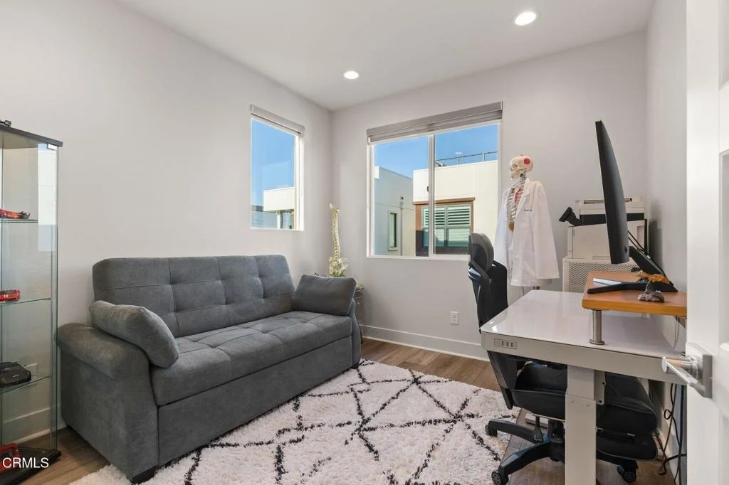 Photo of 1068 Canal Street