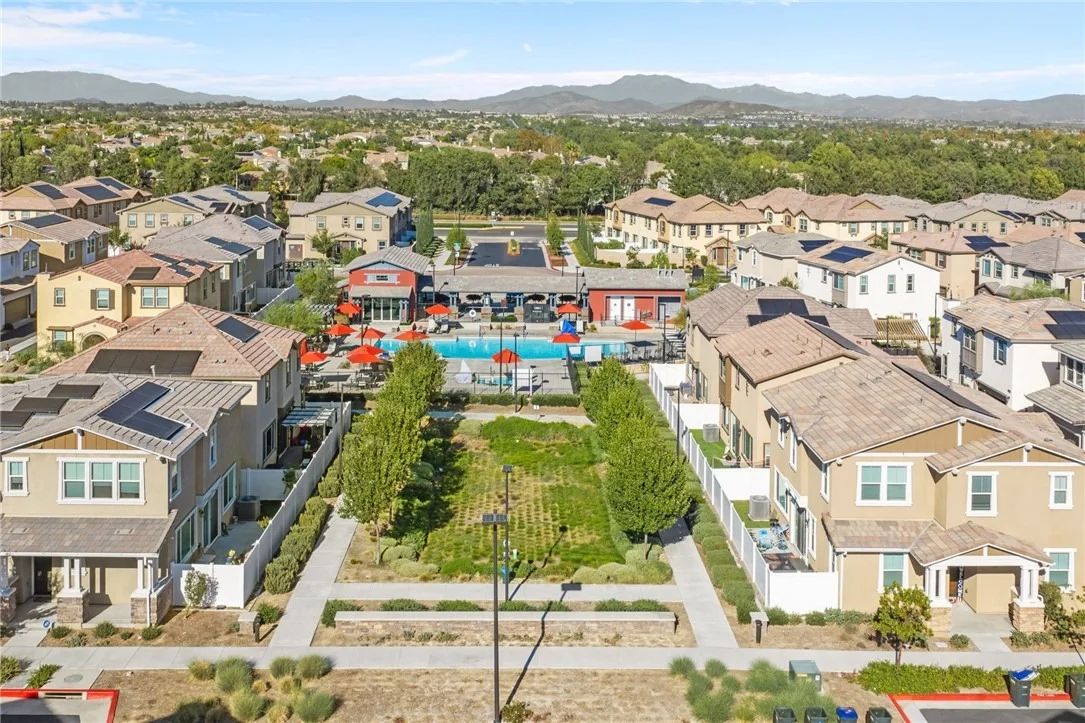 Photo of 40863 Melrose Drive