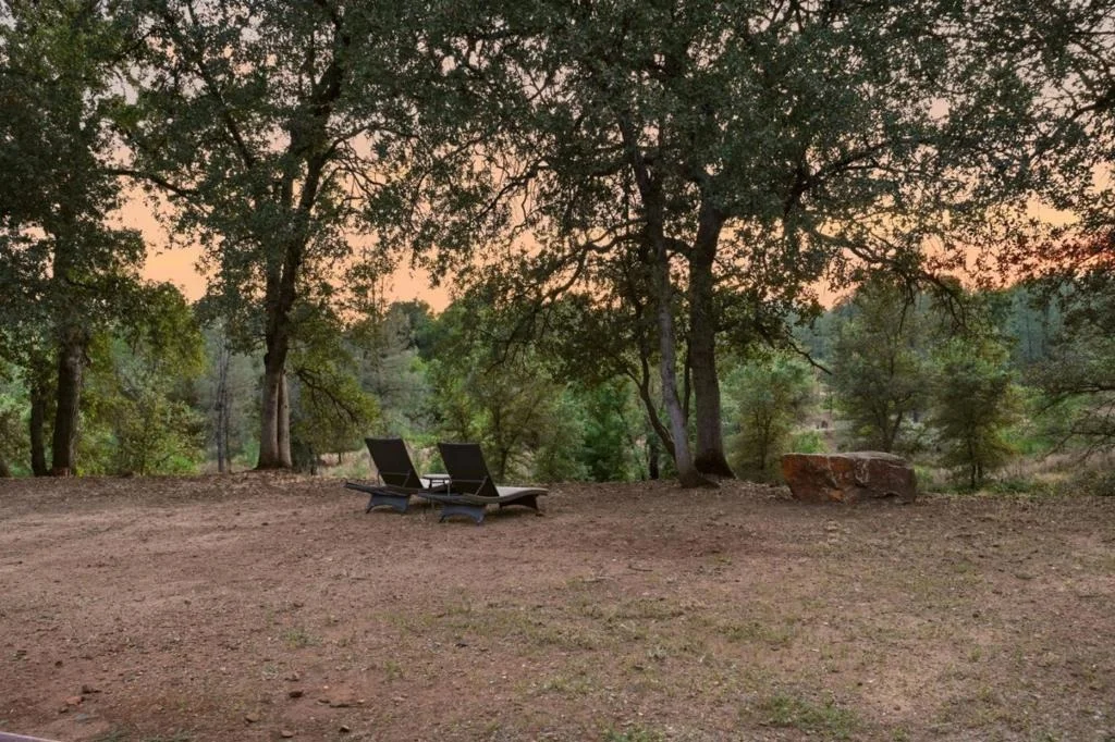 Photo of 19177 Hollow Lane