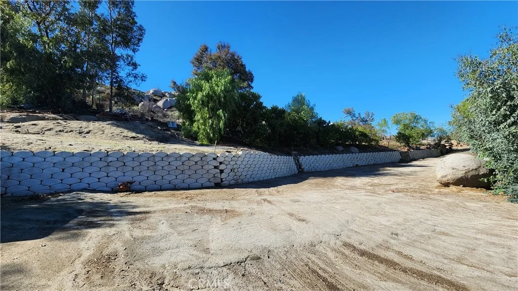 Photo of 23729 Citrus Avenue