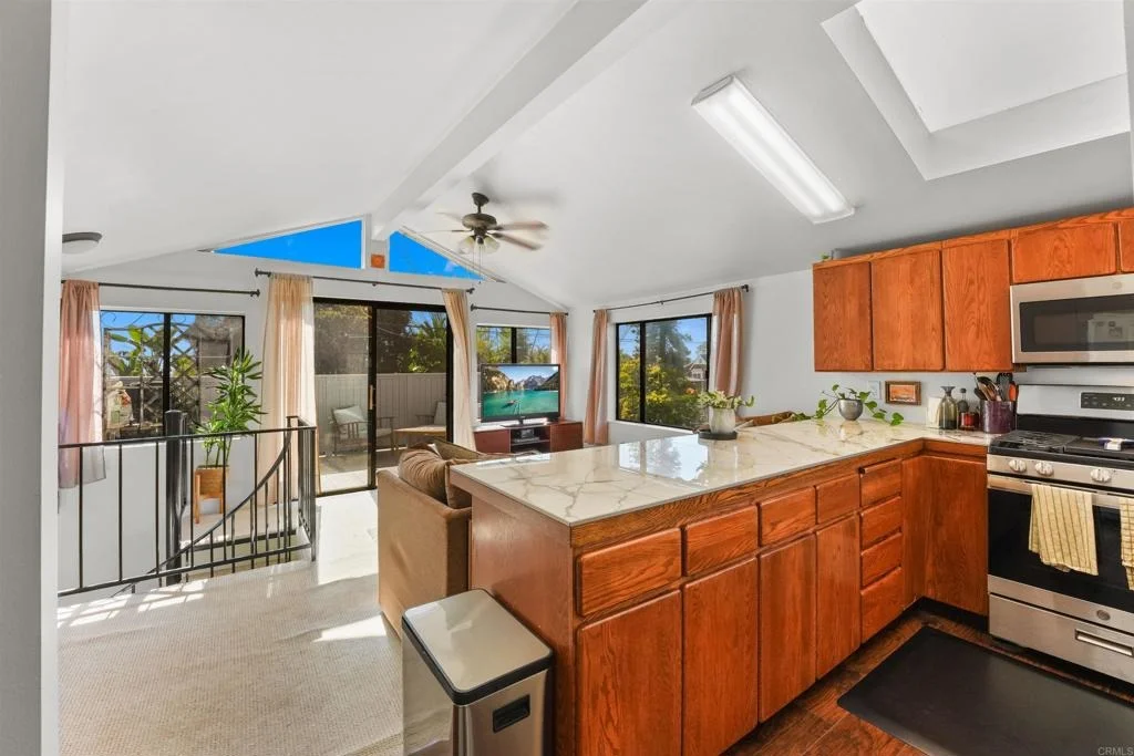 Photo of 1243 Saxony Road
