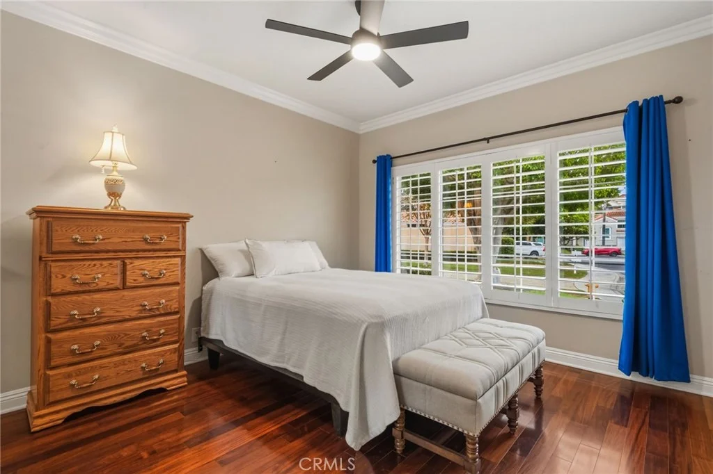 Photo of 28661 Capri