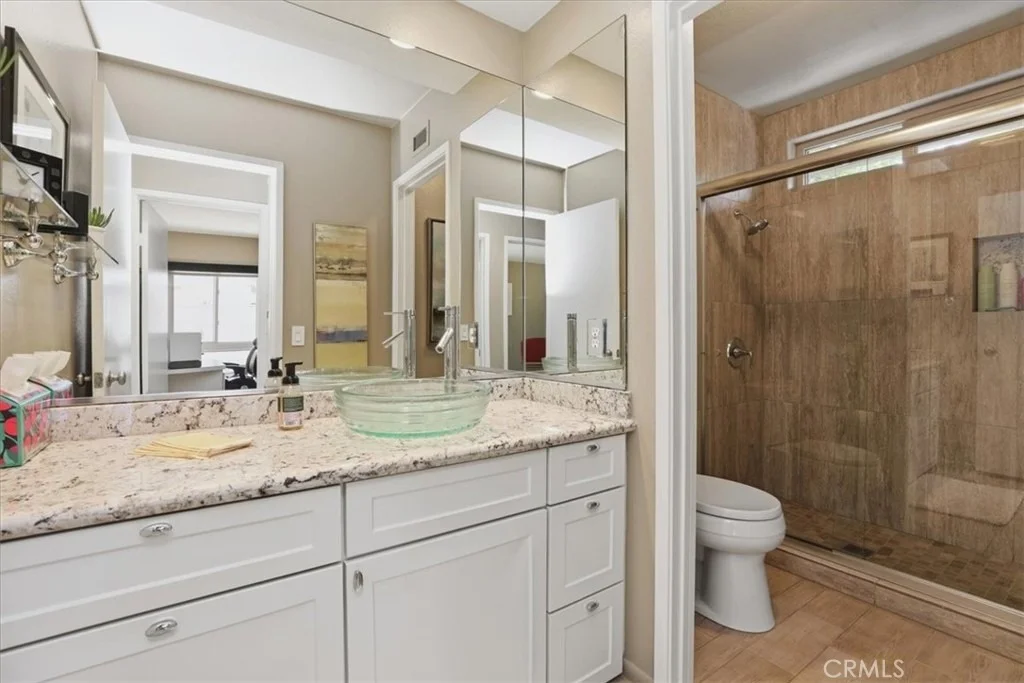 Photo of 5474 Quince