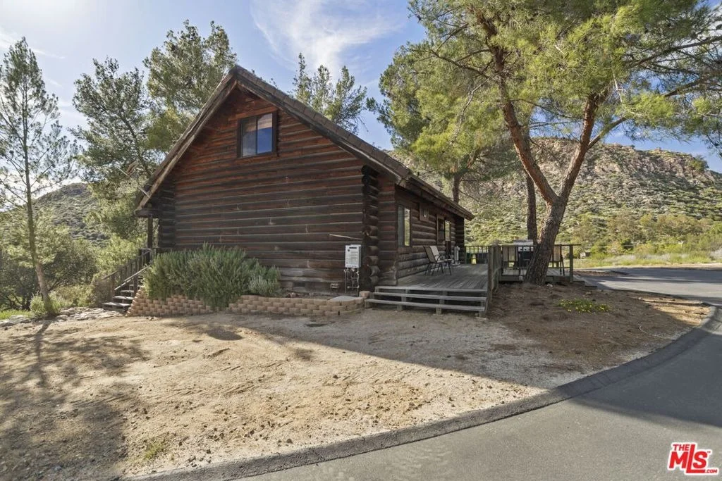 Photo of 36880 E Benton Road