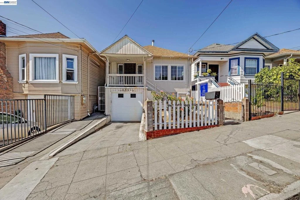 Photo of 2711 13Th Ave