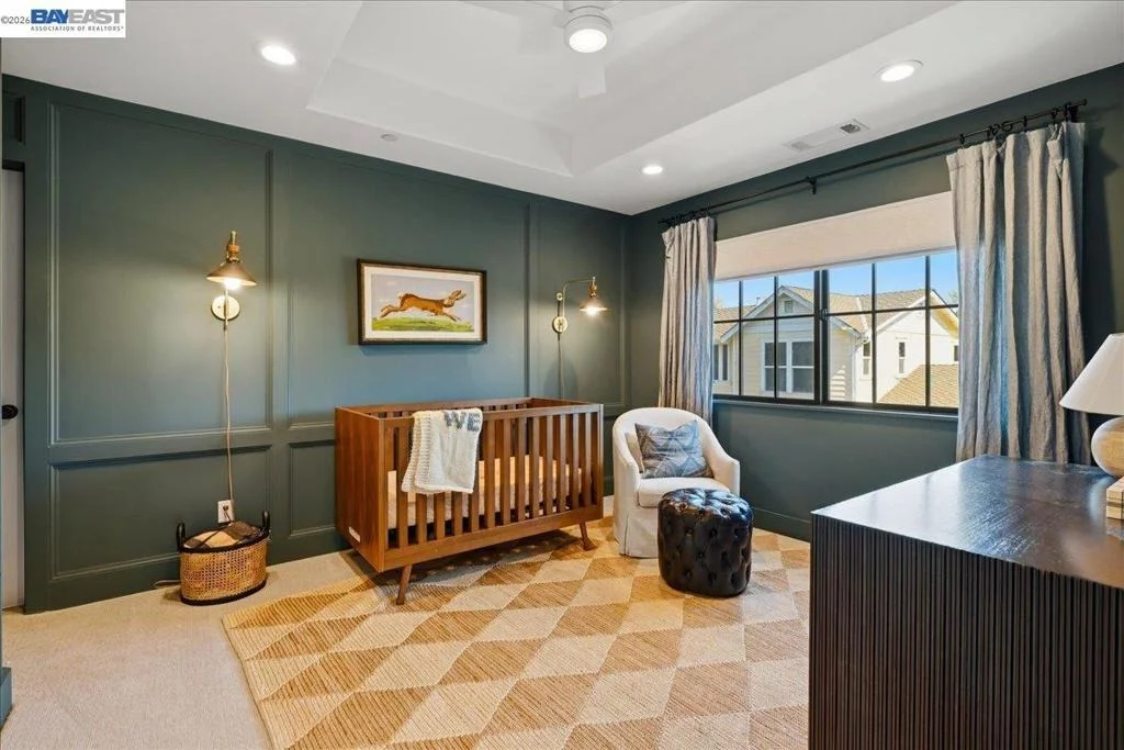 Photo of 3550 Vine St