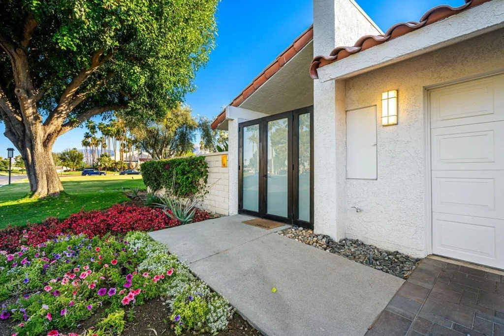 Photo of 91 Columbia Drive