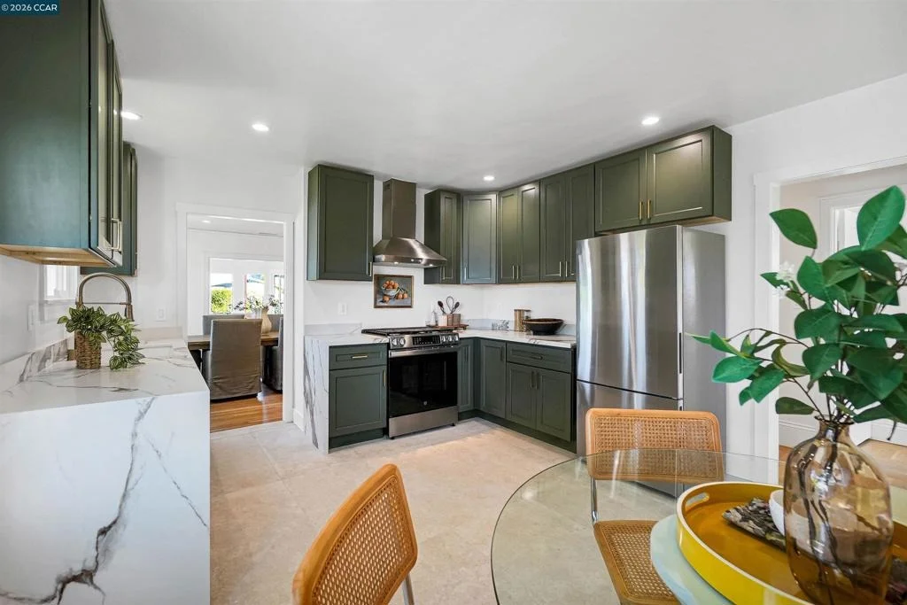 Photo of 1300 Kains Ave