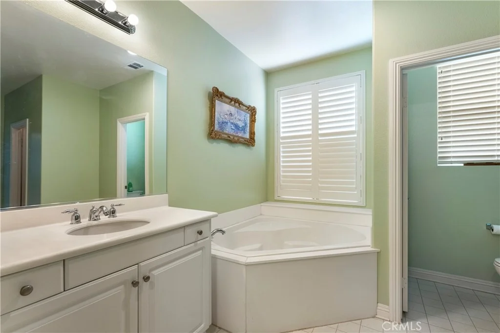 Photo of 423 Casper Drive