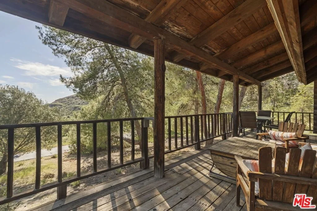 Photo of 36880 E Benton Road