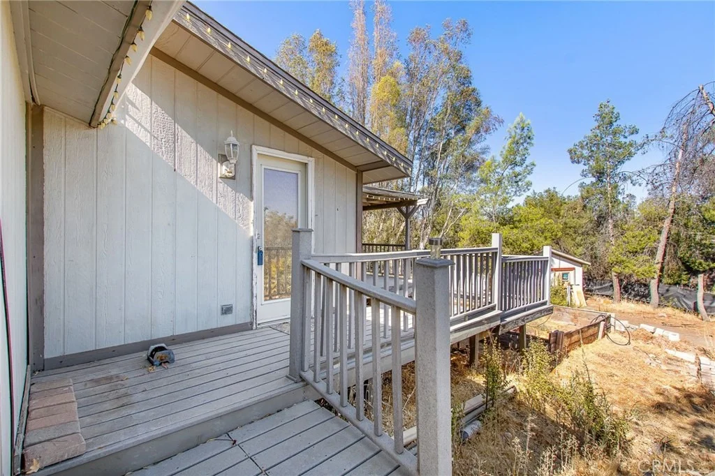 Photo of 20318 Palomar Street