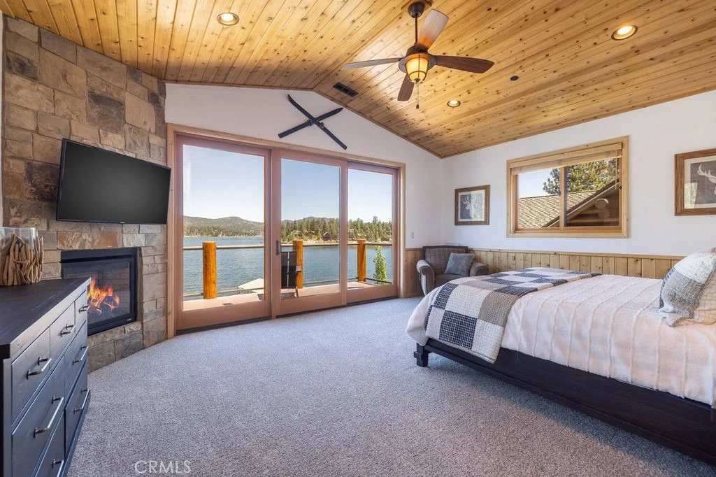 Photo of 659 Cove Drive