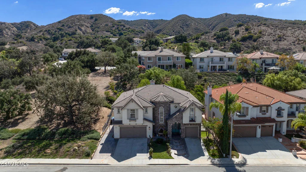 Photo of 5588 California Oak Street