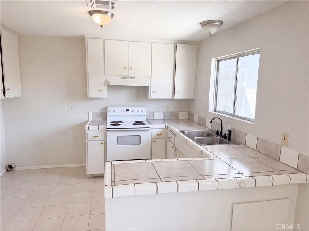 Photo of 52990 Avenida Diaz