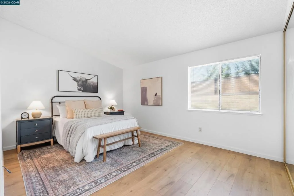 Photo of 3167 Osuna Way