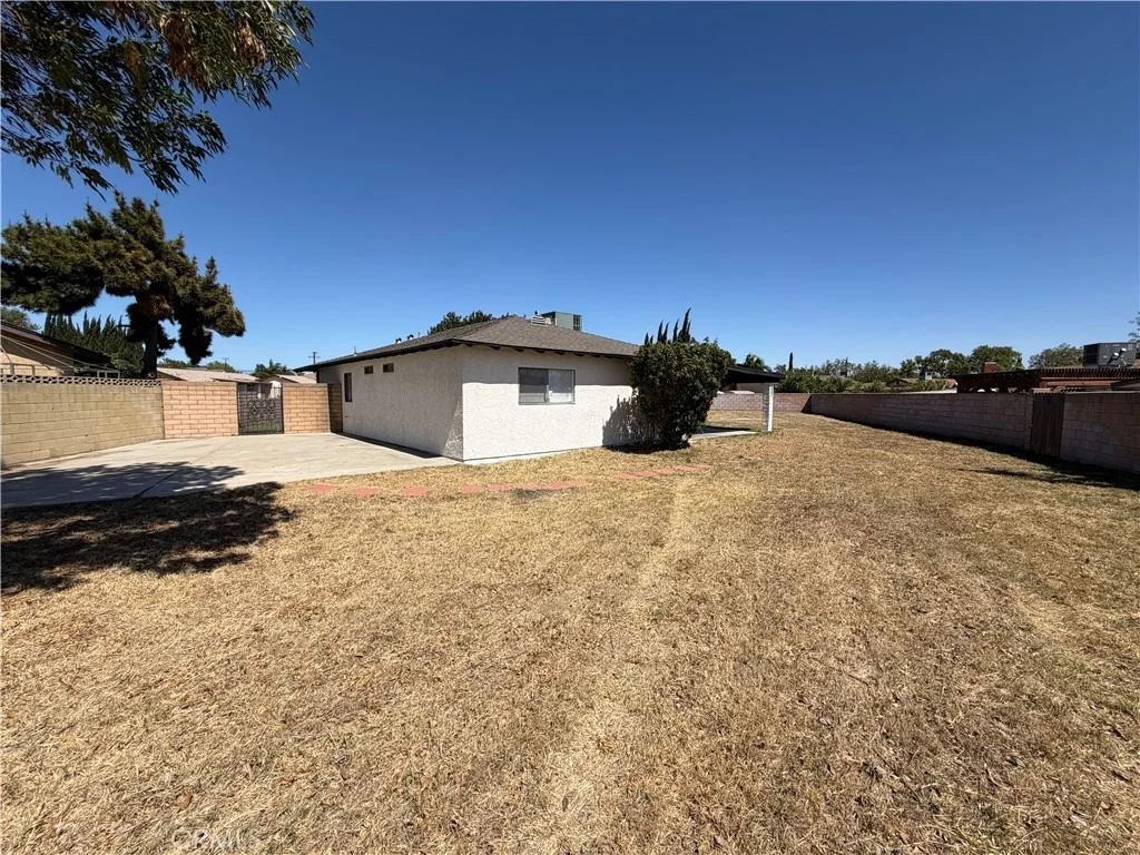 Photo of 15820 Rainbow Drive