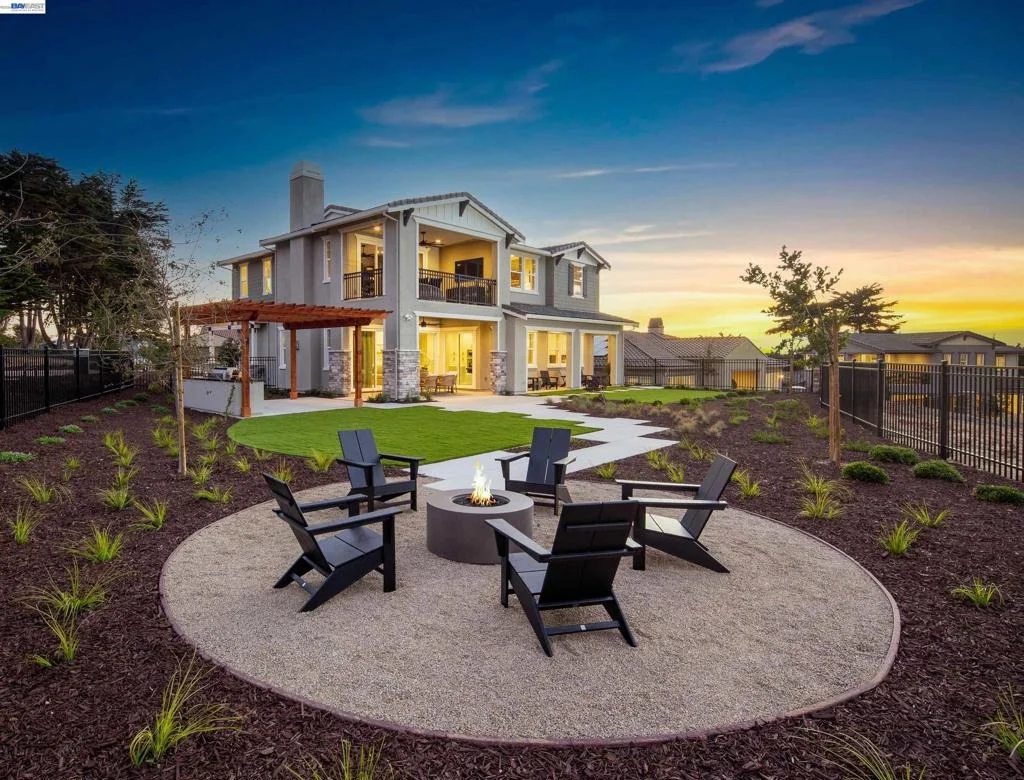 Photo of 1659 Fairway Dr