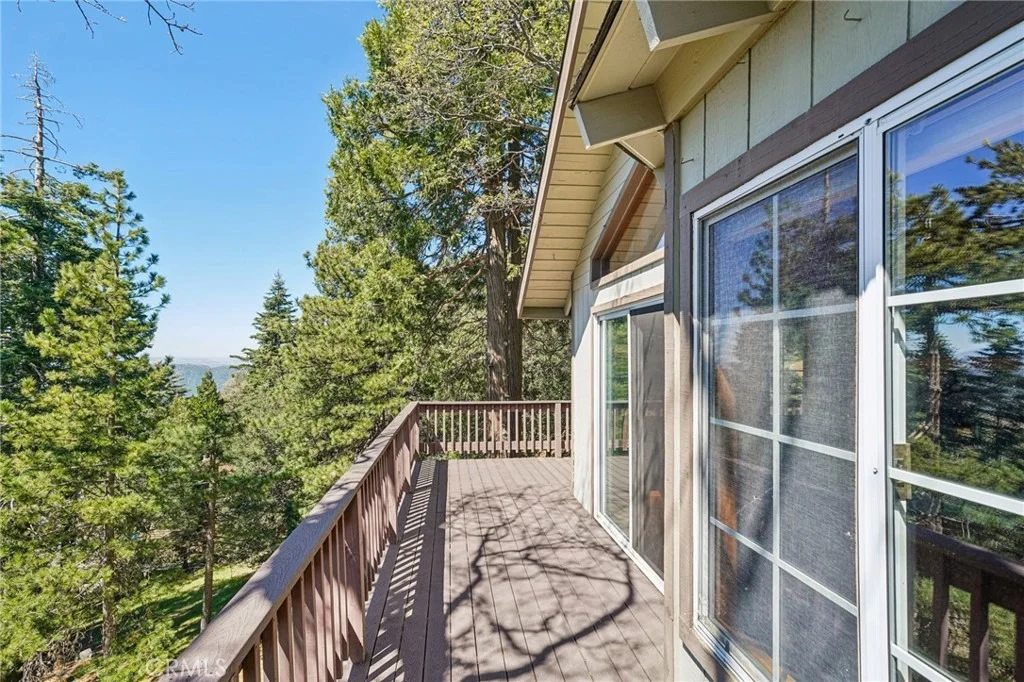 Photo of 25274 North Road