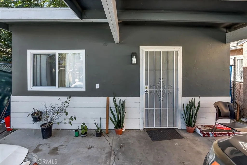 Photo of 2110 E Hatchway