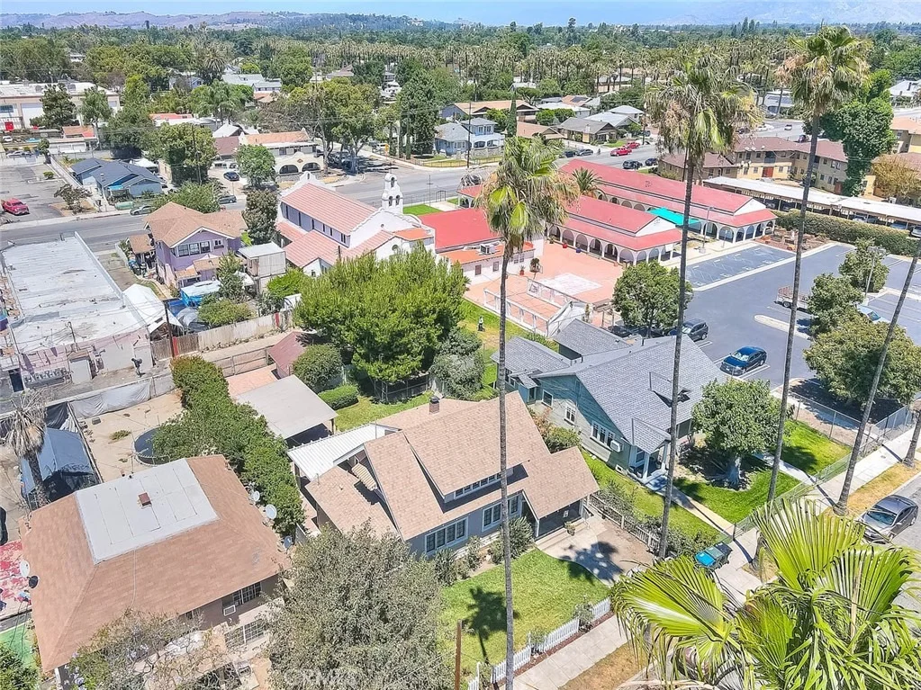Photo of 563 Claremont