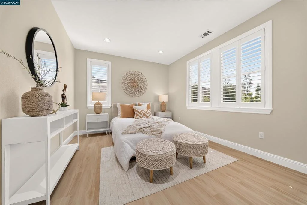 Photo of 4266 Sunset View Dr