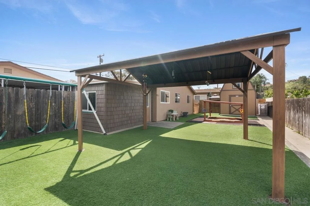 Photo of 8632 Atlas View
