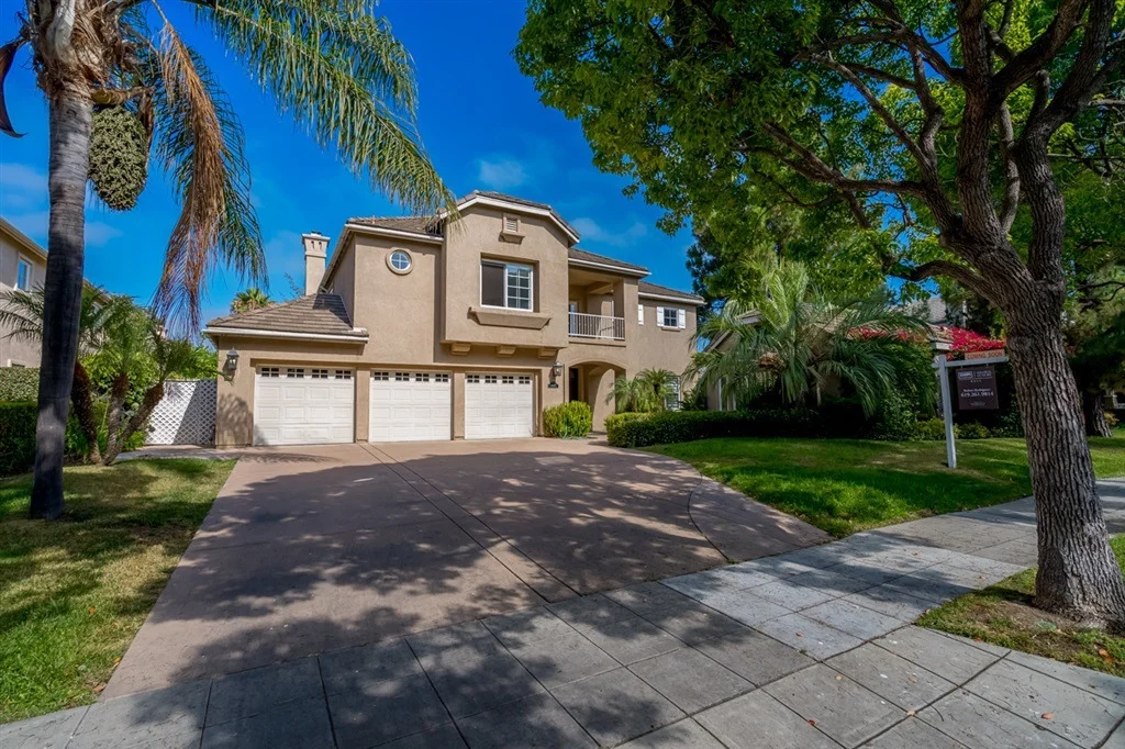 Photo of 1090 Augusta Pl