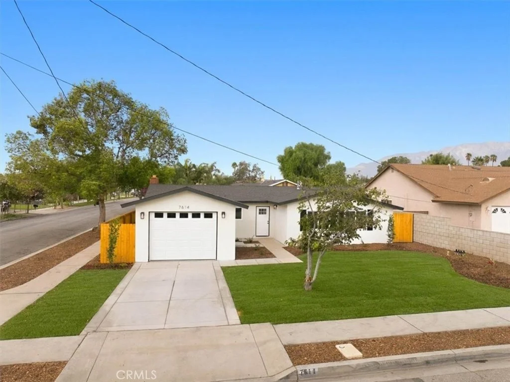 Photo of 7614 Tamarind