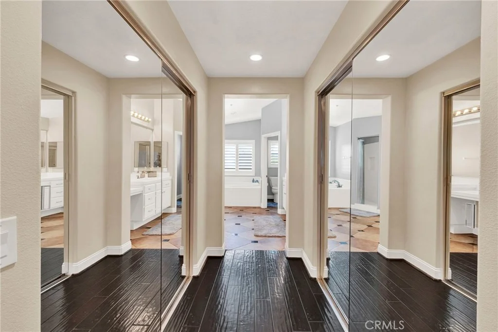Photo of 1592 El Paso