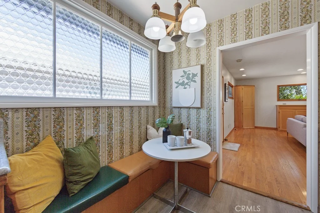 Photo of 868 Stevely