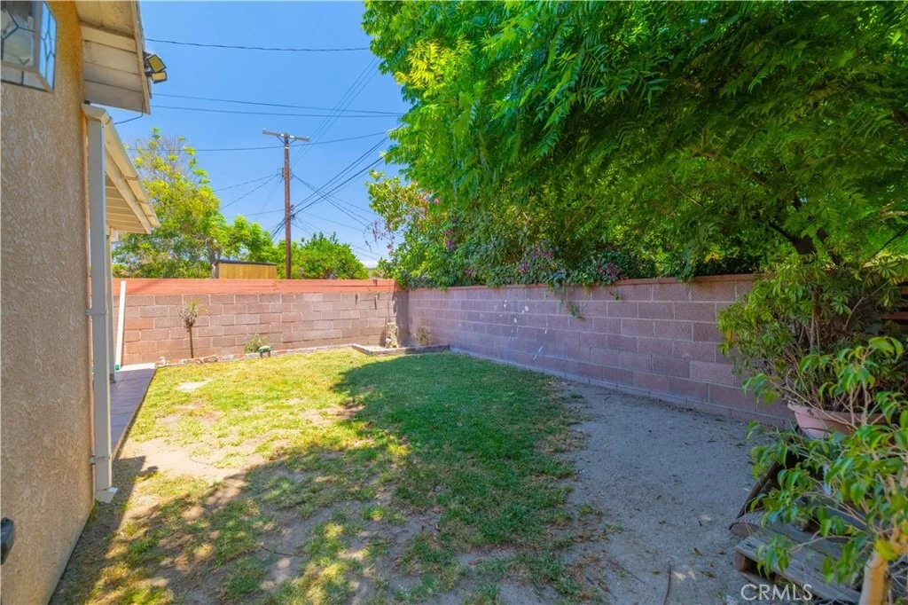 Photo of 14022 Gard Avenue