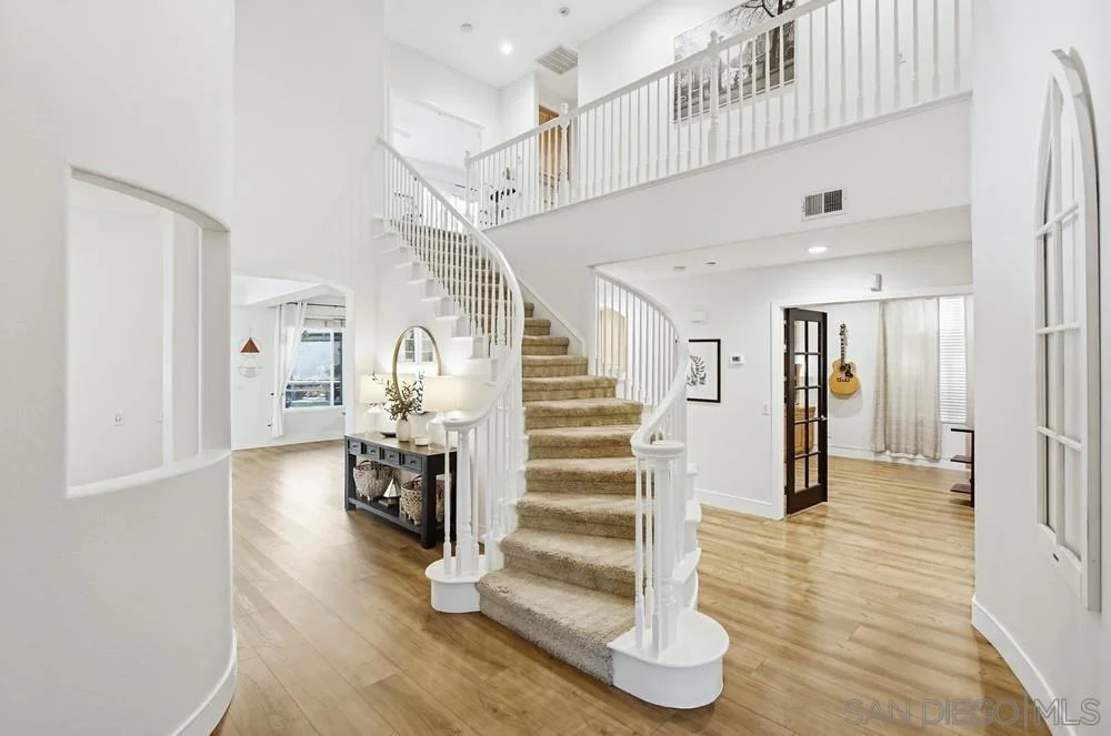 Photo of 2327 Orchard View Ln