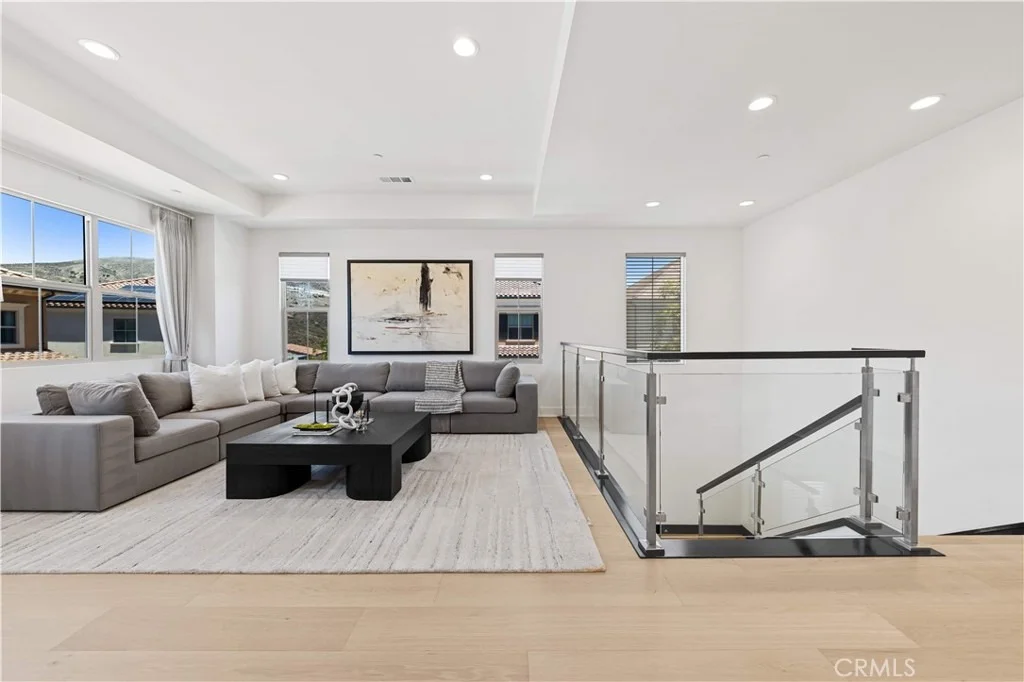 Photo of 149 Somera
