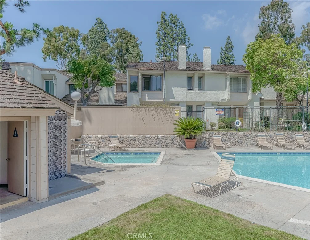 Photo of 214 Mountain Court