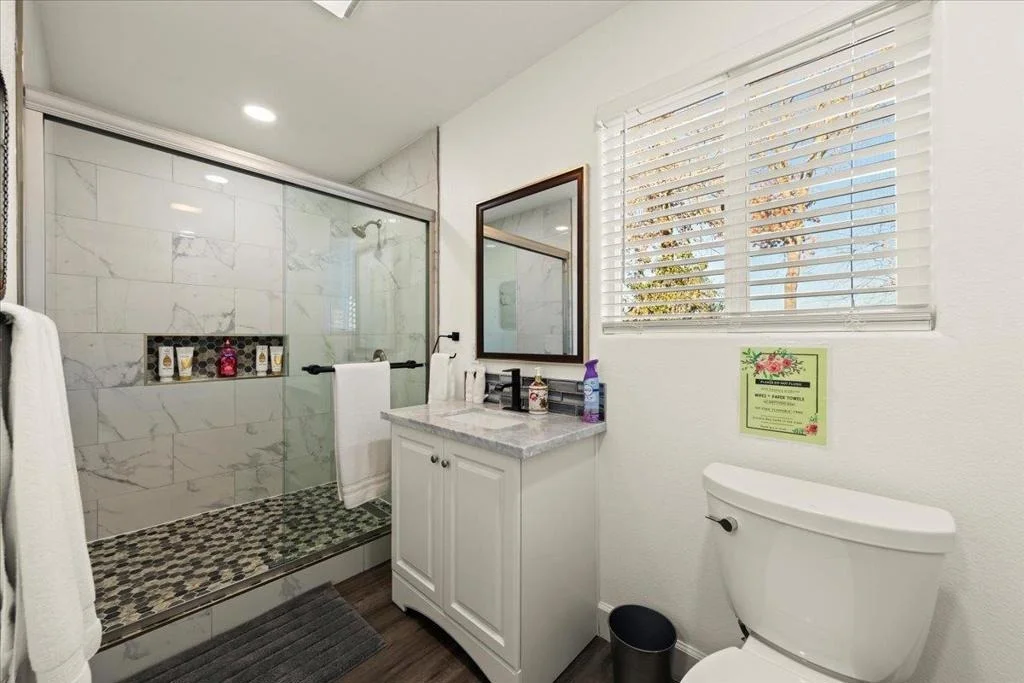 Photo of 2180 Patton Ave