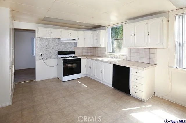 Photo of 7049 De Celis Place