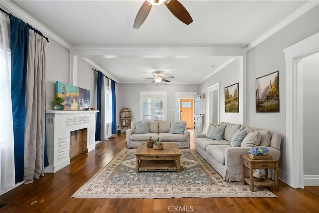 Photo of 3364 Cedar