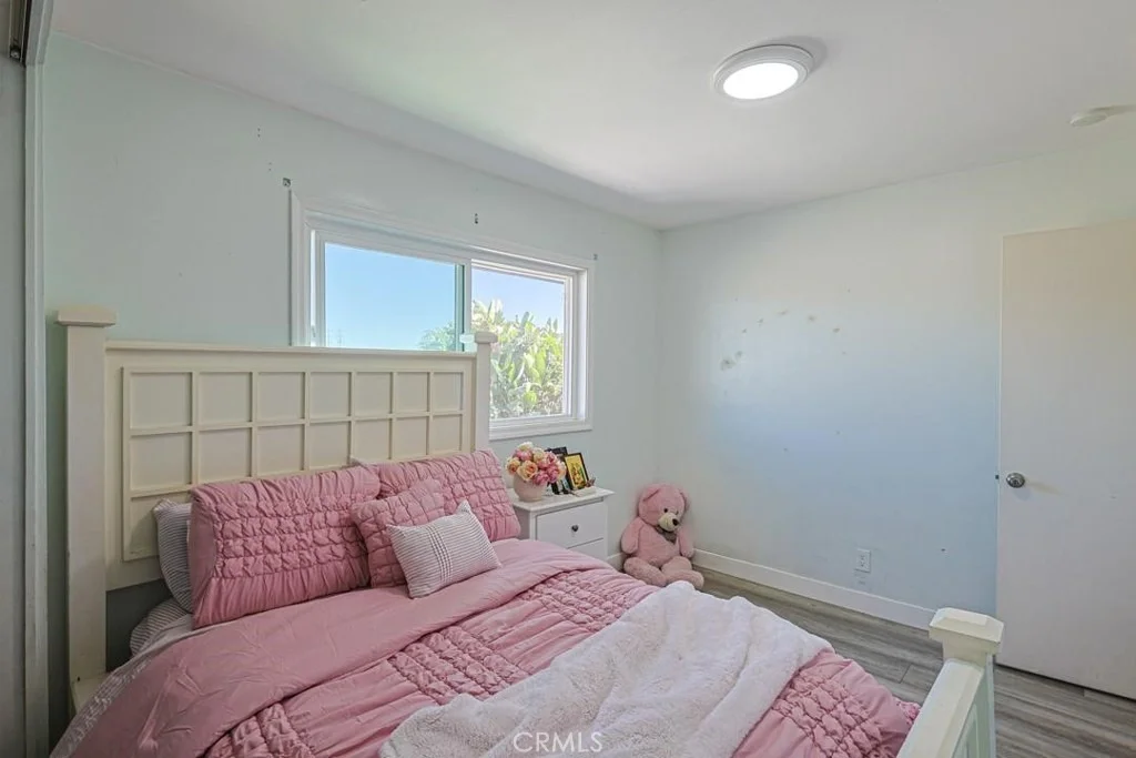 Photo of 11077 Robinson
