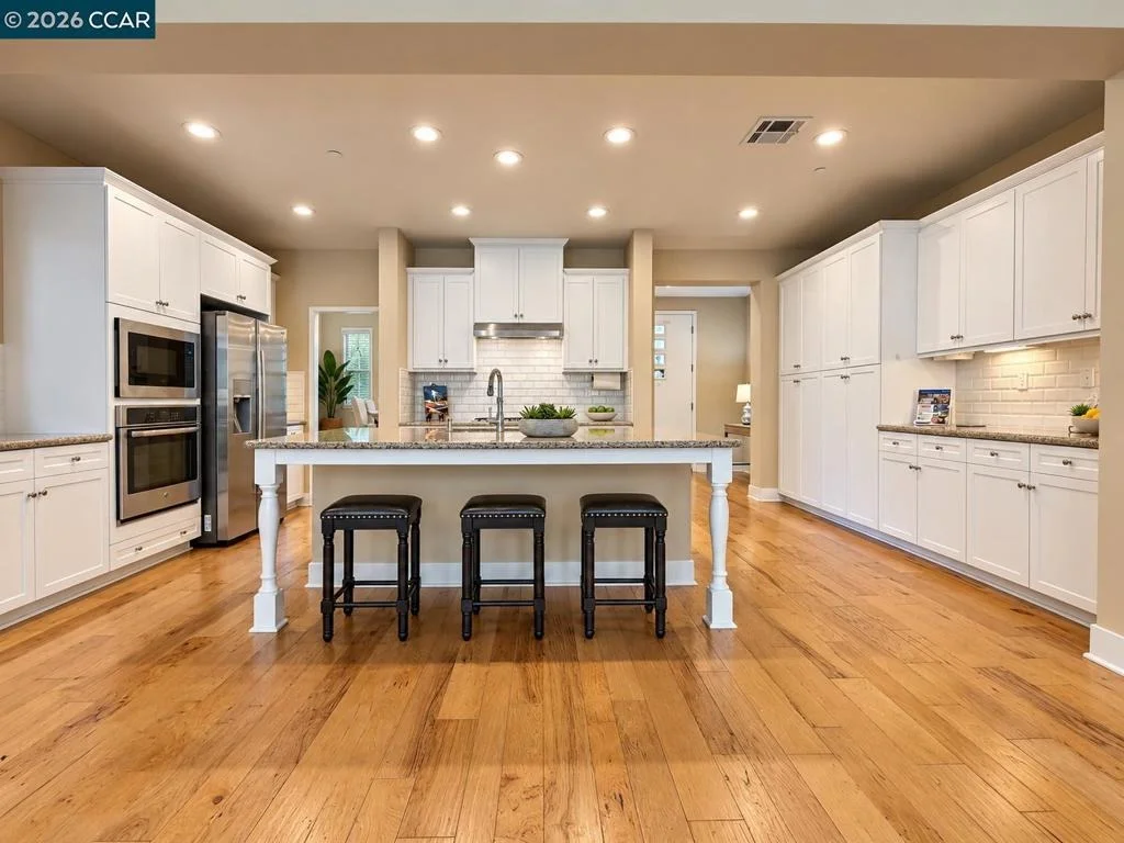 Photo of 1096 Gardenia Loop