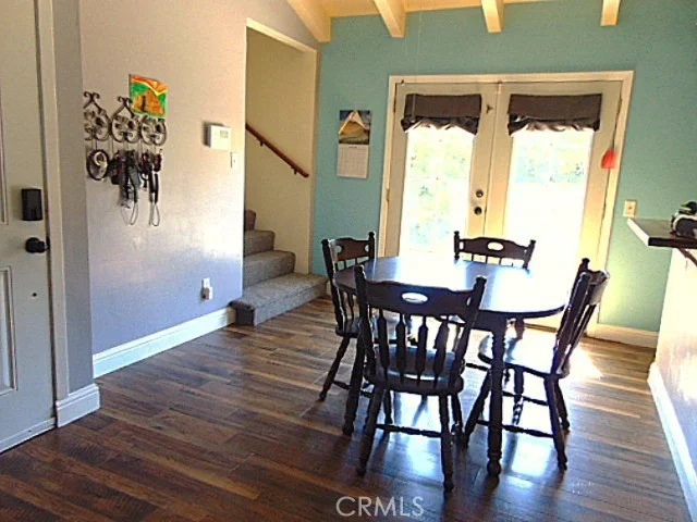 Photo of 454 Del Norte
