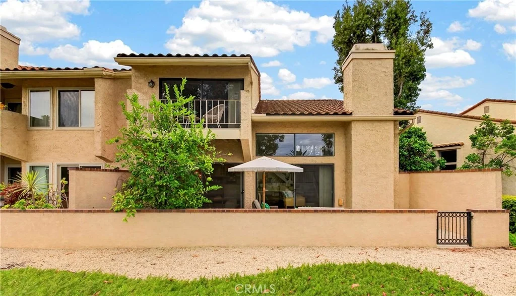 Photo of 636 Colonial Circle