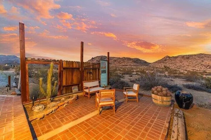 Photo of 60630 Los Coyotes Drive