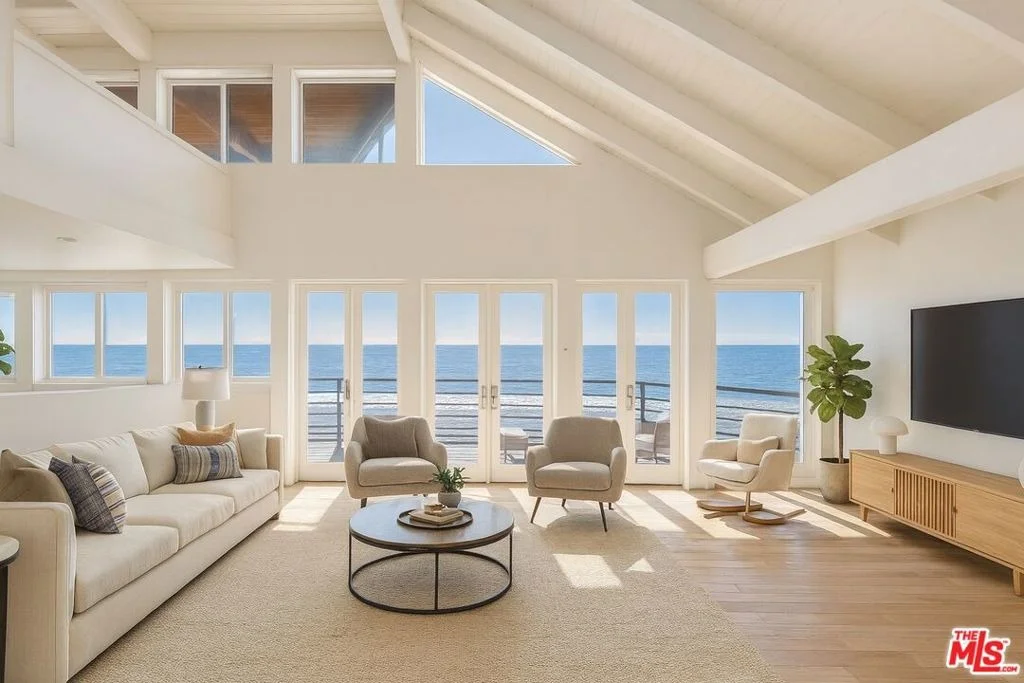 Photo of 25266 Malibu Road