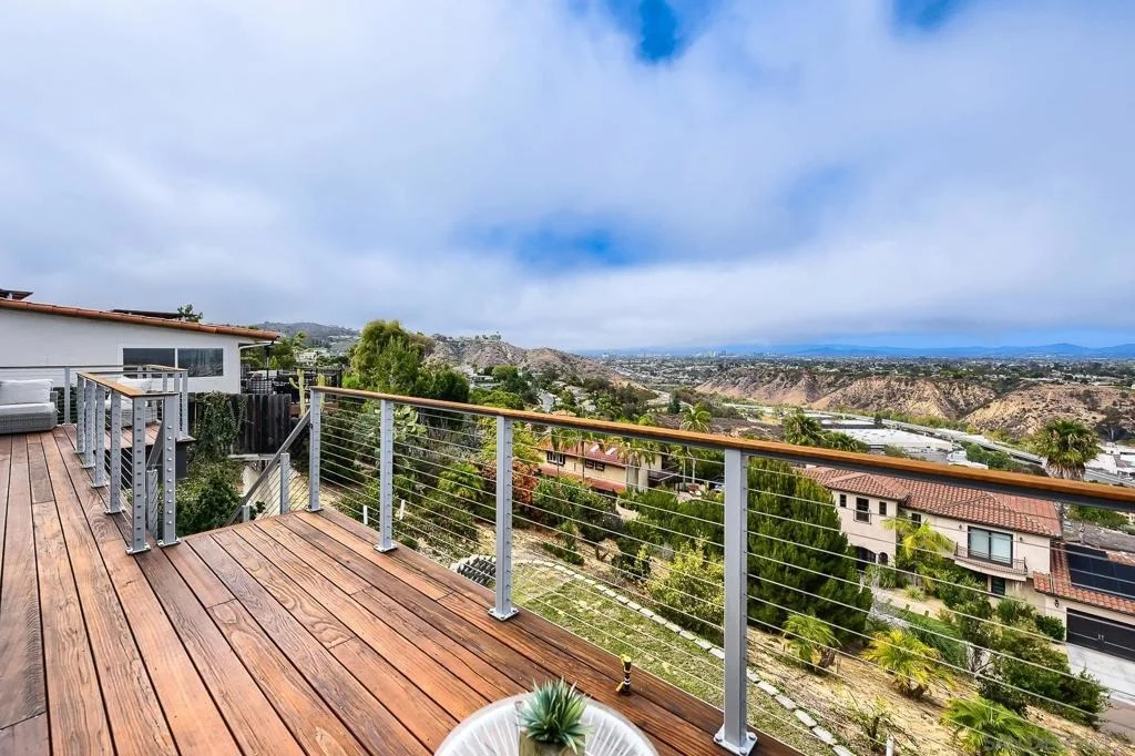 Photo of 5725 Soledad Mountain