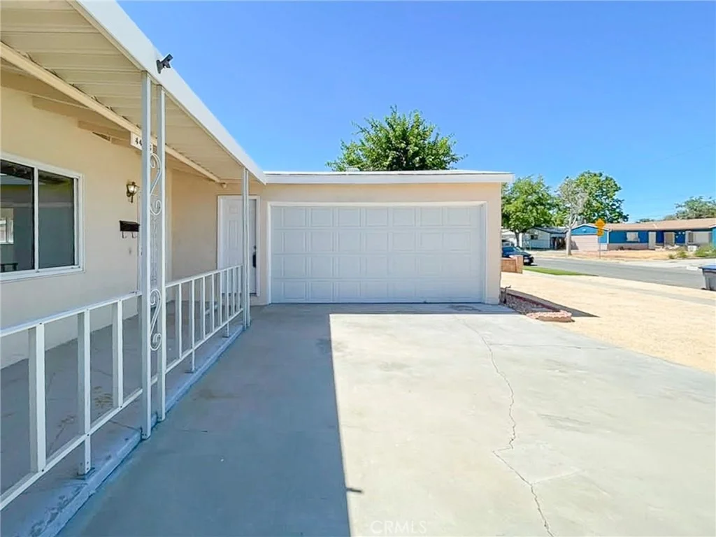 Photo of 44736 Andale
