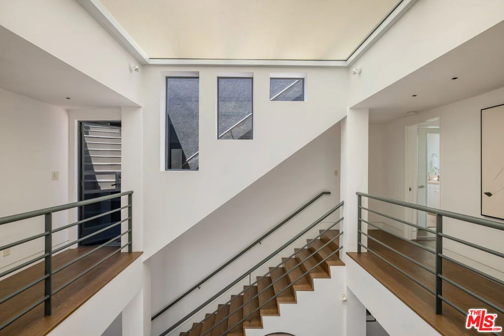 Photo of 2311 Ocean Front Walk