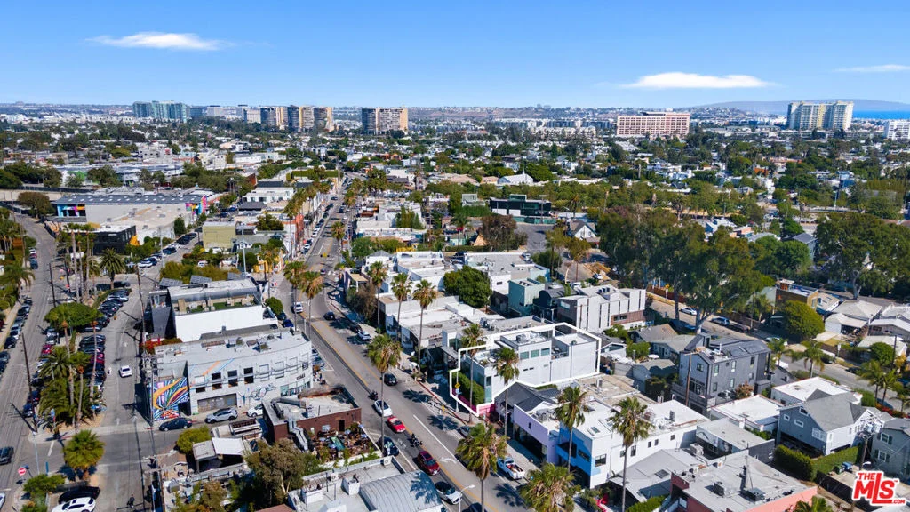 Photo of 1430 Abbot Kinney Boulevard