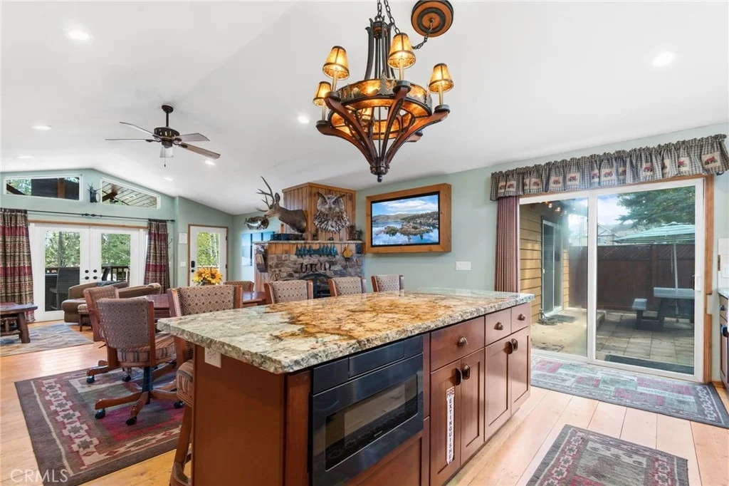 Photo of 40697 Beaver Lane
