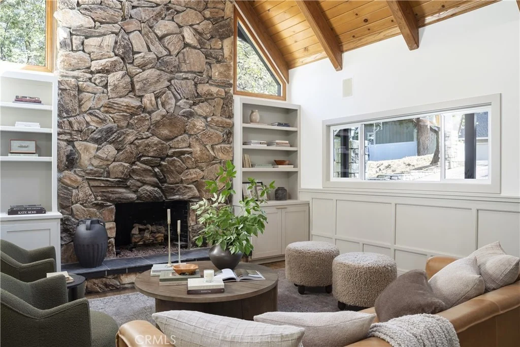 Photo of 995 Tirol Lane