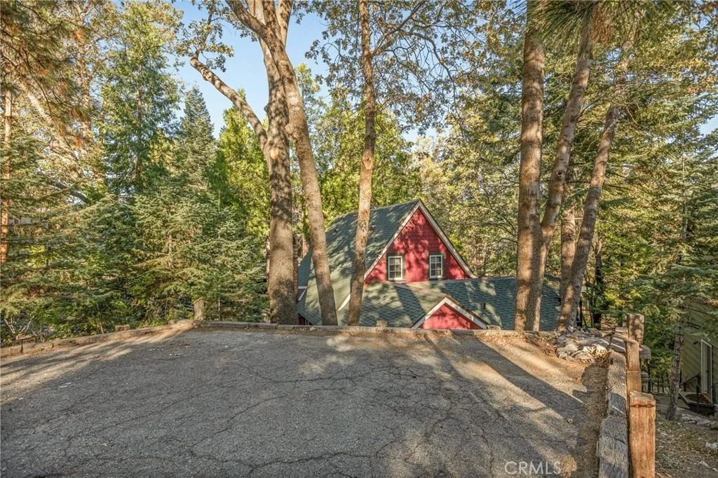 Photo of 28782 Cedar Drive